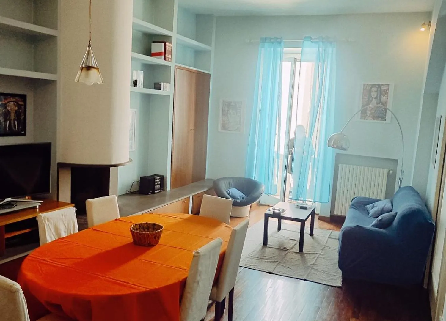 Chimney House Apartment Bari 0*,